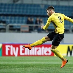  摩纳哥锋线重组失败，冬窗引援目标遭截胡  