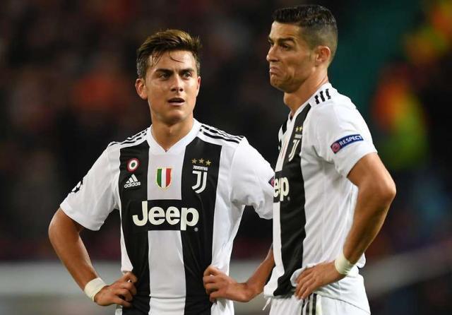  曼联锋线重组迫在眉睫，亿元先生或遭抛售  